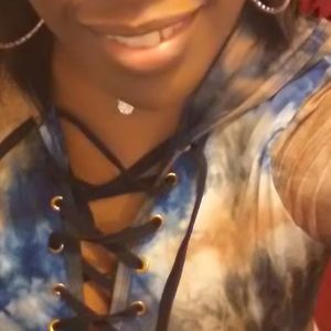 Meet your Posher, Whitney